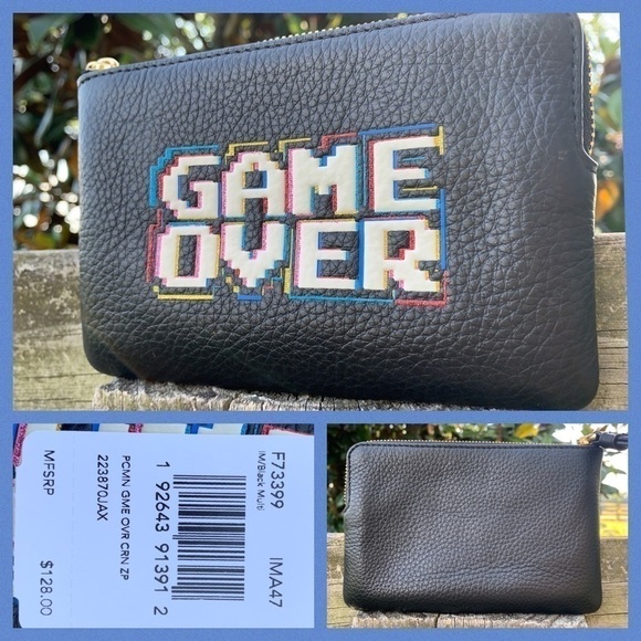 Coach Game Over Arcade Wristlet Mrs Pac-Man Wallet - Picture 3 of 3